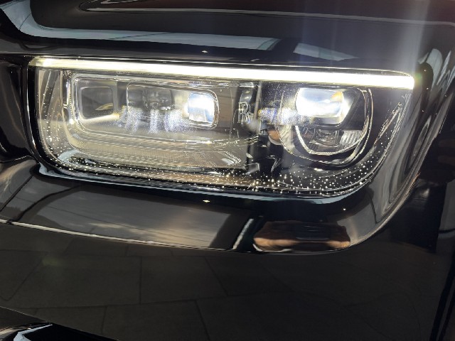 ROLLS ROYCE PHANTOM 2024 Image 23