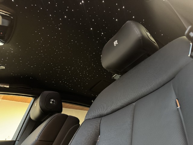 ROLLS ROYCE PHANTOM 2024 Image 31