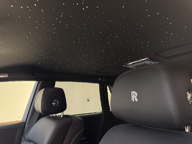 ROLLS ROYCE PHANTOM 2024 Image 32