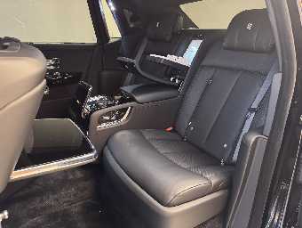 ROLLS ROYCE PHANTOM 2024 Image 30