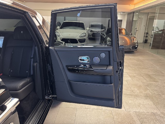 ROLLS ROYCE PHANTOM 2024 Image 37