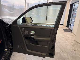 ROLLS ROYCE PHANTOM 2024 Image 39