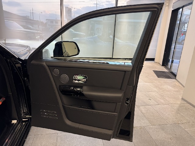 ROLLS ROYCE PHANTOM 2024 Image 45