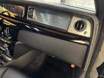 ROLLS ROYCE PHANTOM 2024 Image 41