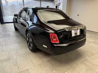 ROLLS ROYCE PHANTOM 2024 Image 7