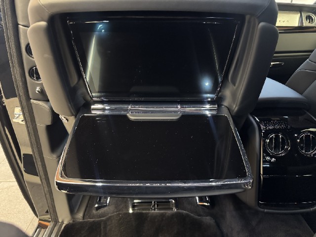 ROLLS ROYCE PHANTOM 2024 Image 68