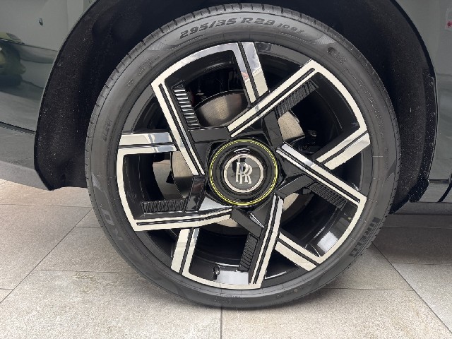 ROLLS ROYCE CULLINAN 2025 Image 23