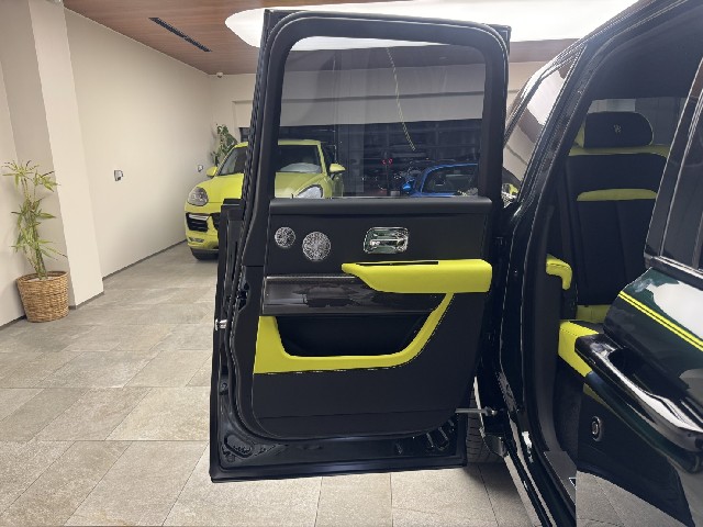 ROLLS ROYCE CULLINAN 2025 Image 47