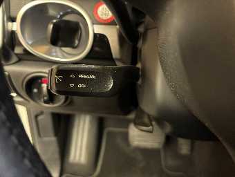 PORSCHE CAYENNE 2012 Image 34