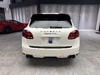 PORSCHE CAYENNE 2012 Image 6