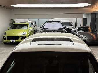 PORSCHE CAYENNE 2012 Image 46