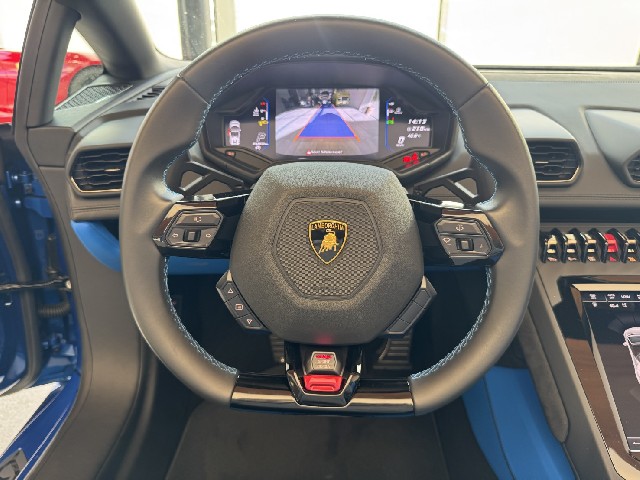 LAMBORGHINI HURACAN 2022 Image 49