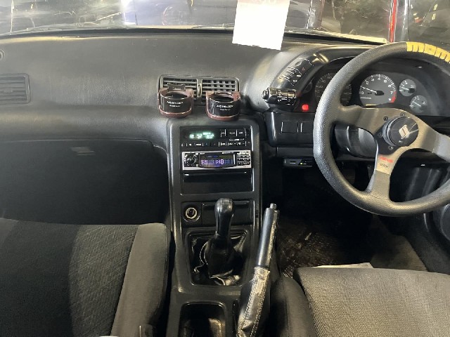 NISSAN SKYLINE 1992 Image 21