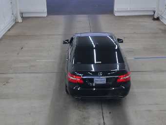 MERCEDES BENZ E CLASS 2011 Image 3