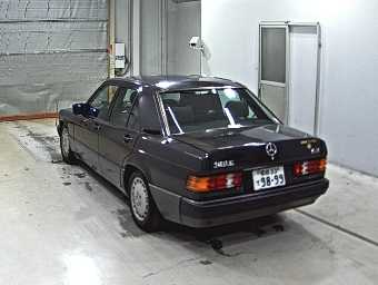 MERCEDES BENZ 190 CLASS 1991 Image 2
