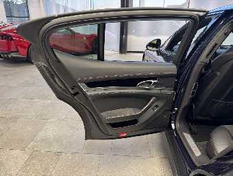 PORSCHE PANAMERA 2012 Image 30