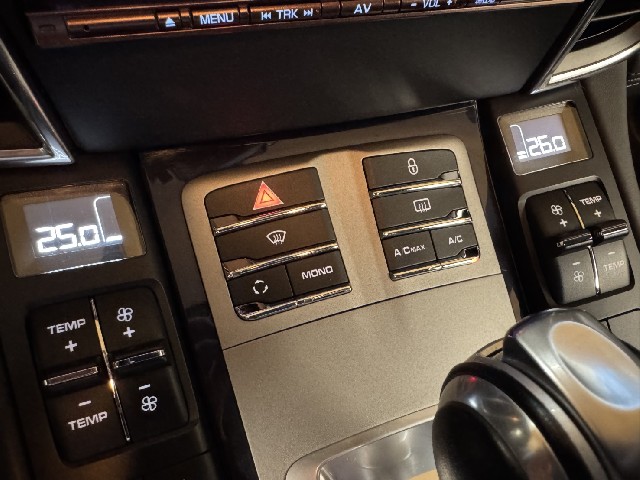 PORSCHE PANAMERA 2012 Image 55