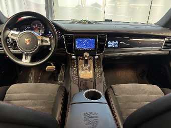 PORSCHE PANAMERA 2012 Image 63