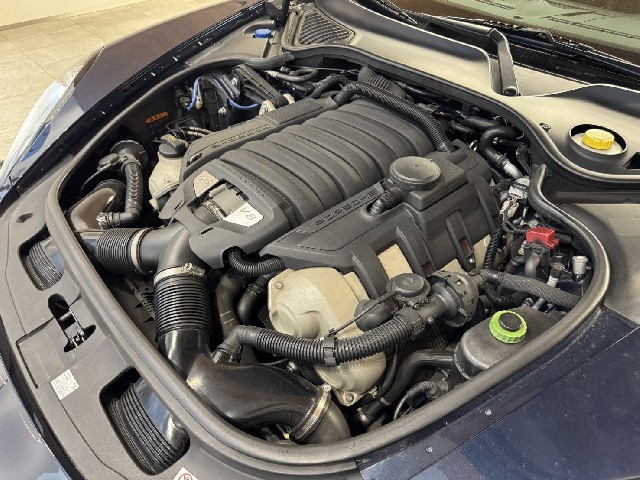 PORSCHE PANAMERA 2012 Image 73