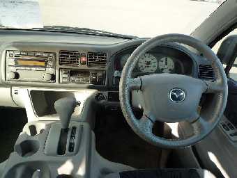 MAZDA BONGO FRIENDEE 2002 Image 6