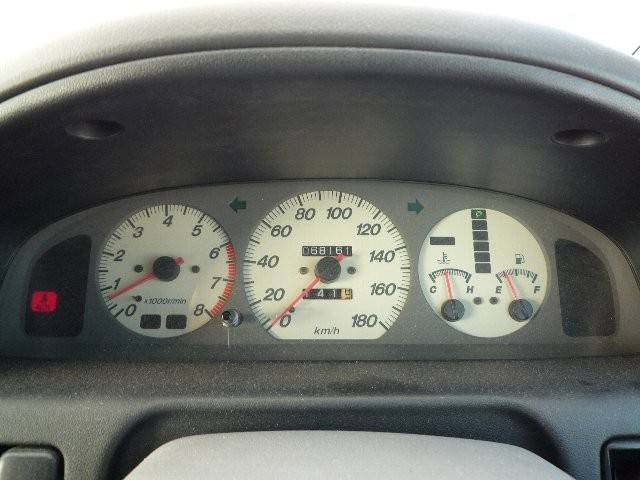 MAZDA BONGO FRIENDEE 2002 Image 19