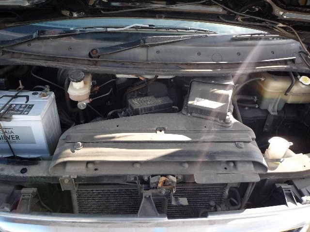 MAZDA BONGO FRIENDEE 2002 Image 32