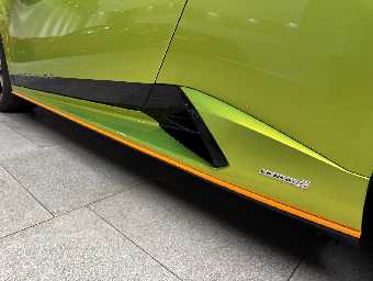 LAMBORGHINI HURACAN 2024 Image 17