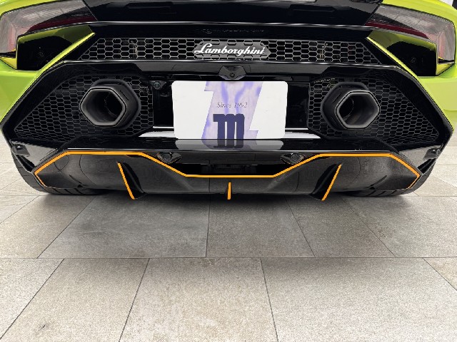 LAMBORGHINI HURACAN 2024 Image 30