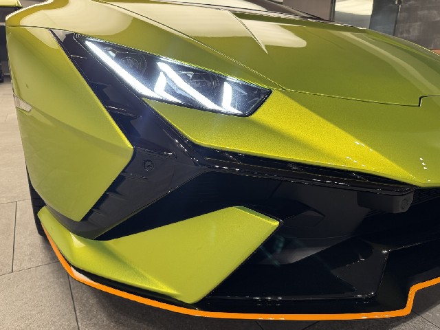 LAMBORGHINI HURACAN 2024 Image 35