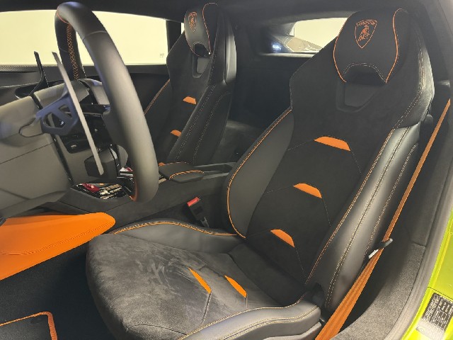 LAMBORGHINI HURACAN 2024 Image 40