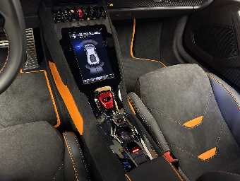 LAMBORGHINI HURACAN 2024 Image 45