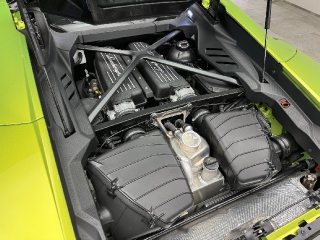 LAMBORGHINI HURACAN 2024 Image 79