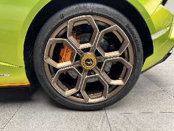 LAMBORGHINI HURACAN 2024 Image 10