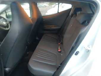 TOYOTA AQUA 2022 Image 8