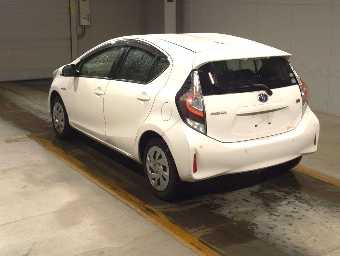 TOYOTA AQUA 2019 Image 4