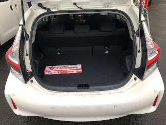 TOYOTA AQUA 2019 Image 7