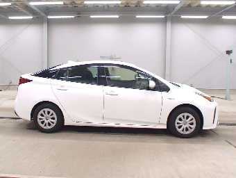 TOYOTA PRIUS 2020 Image 3