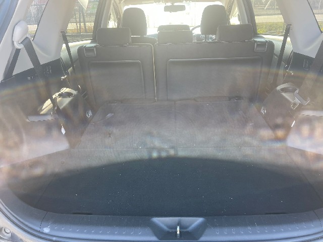 TOYOTA PRIUS ALPHA 2015 Image 19