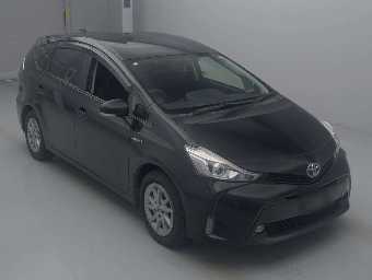TOYOTA PRIUS ALPHA 2015 Image 3