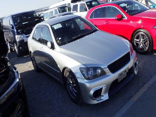 TOYOTA ALTEZZA 2002 Image 19