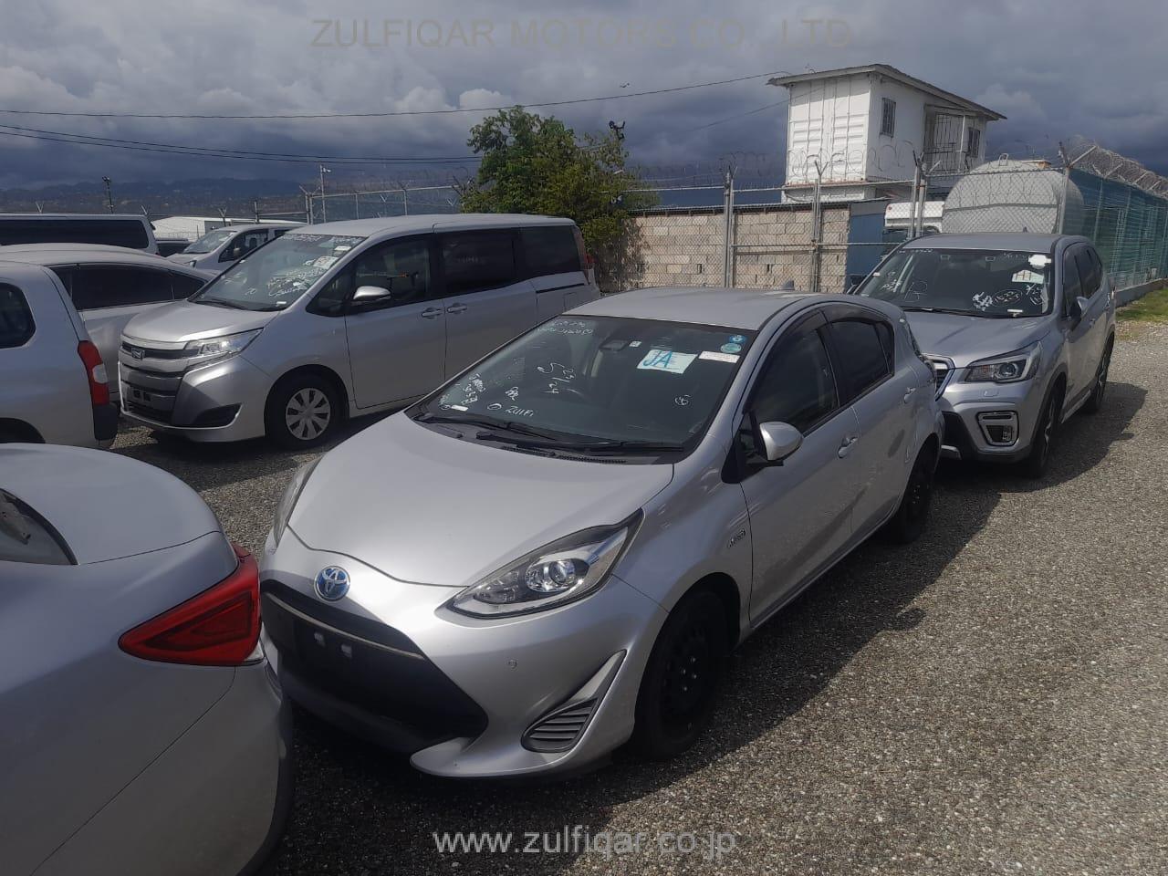 TOYOTA AQUA 2018 Image 5