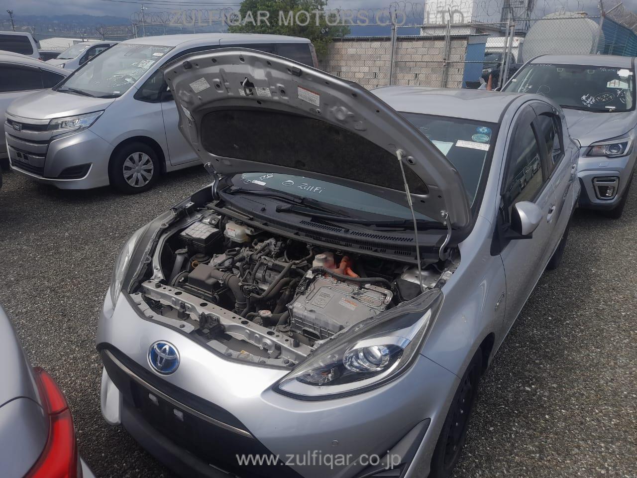 TOYOTA AQUA 2018 Image 9