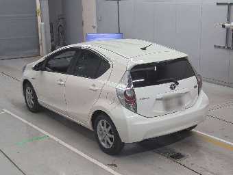 TOYOTA AQUA 2014 Image 6