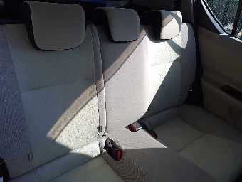 TOYOTA AQUA 2013 Image 9