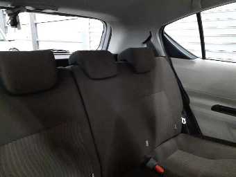 TOYOTA AQUA 2012 Image 9