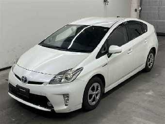 TOYOTA PRIUS 2015 Image 1