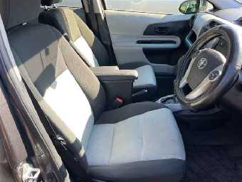 TOYOTA AQUA 2013 Image 7