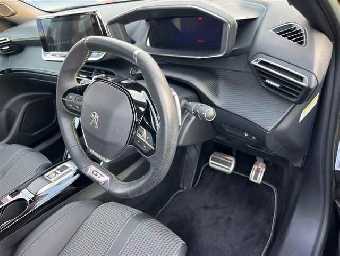 PEUGEOT 2008 2023 Image 4