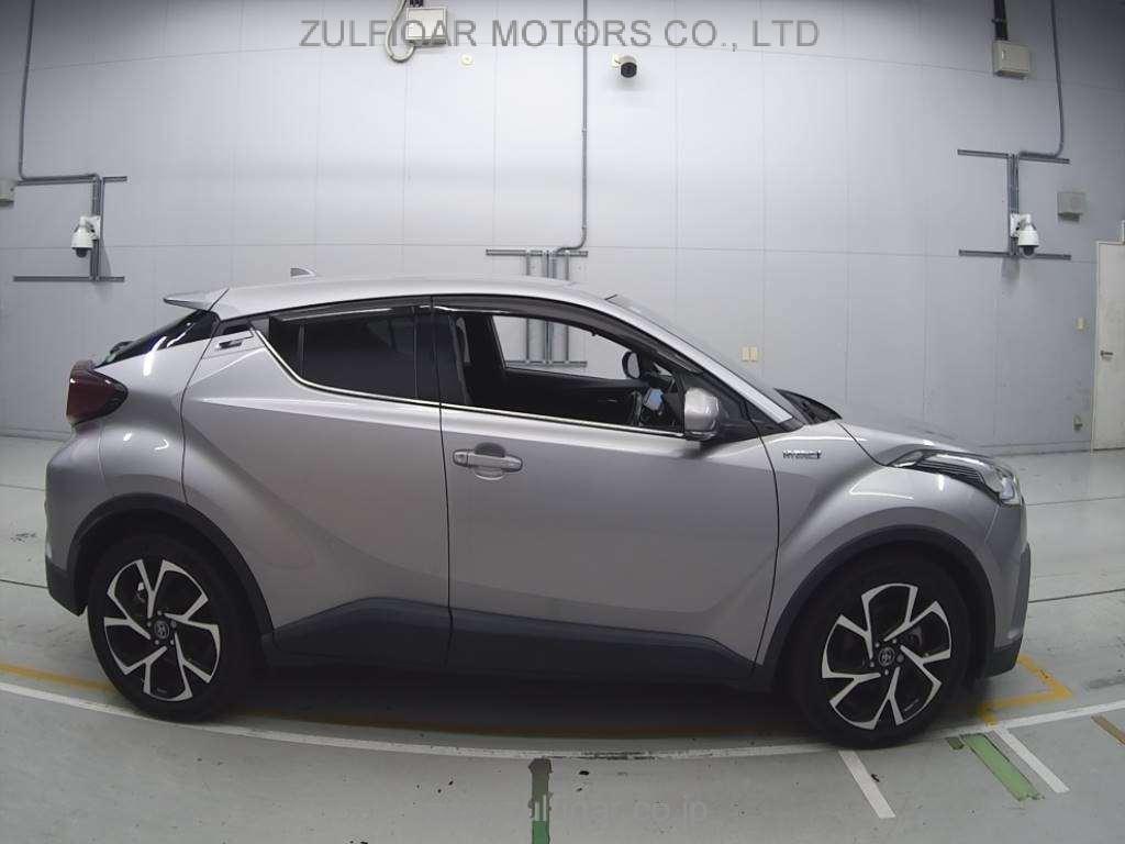 TOYOTA C-HR 2018 Image 3