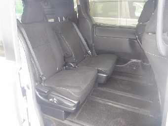 TOYOTA NOAH 2017 Image 11